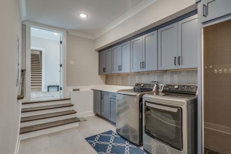 324 33rd Ave, N Nashville TN 37209