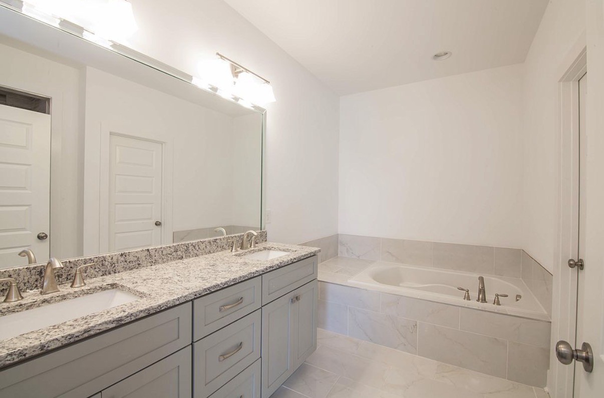 2439 Inga Street Nashville TN 37206