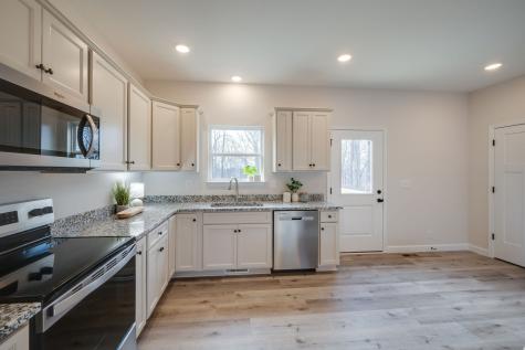3033 Bowker Road Charlotte TN 37036