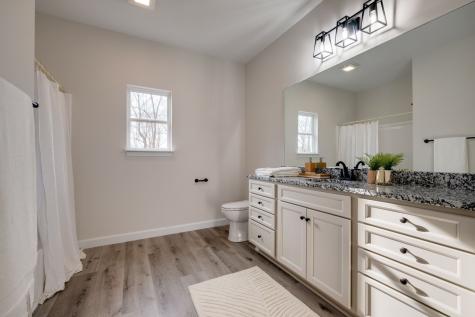 3033 Bowker Road Charlotte TN 37036