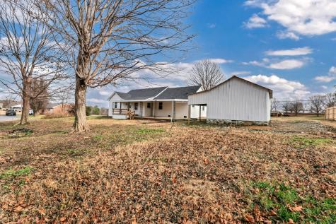 3436 Highway 48 Cunningham TN 37052