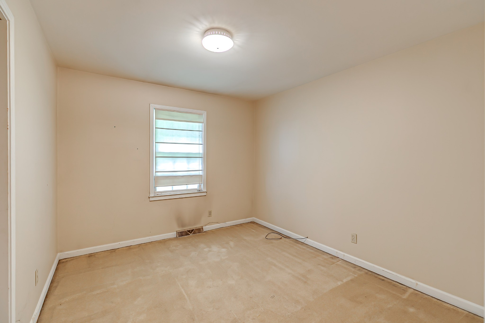 904 Cheairs Circle Columbia TN 38401