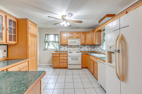 904 Cheairs Circle Columbia TN 38401