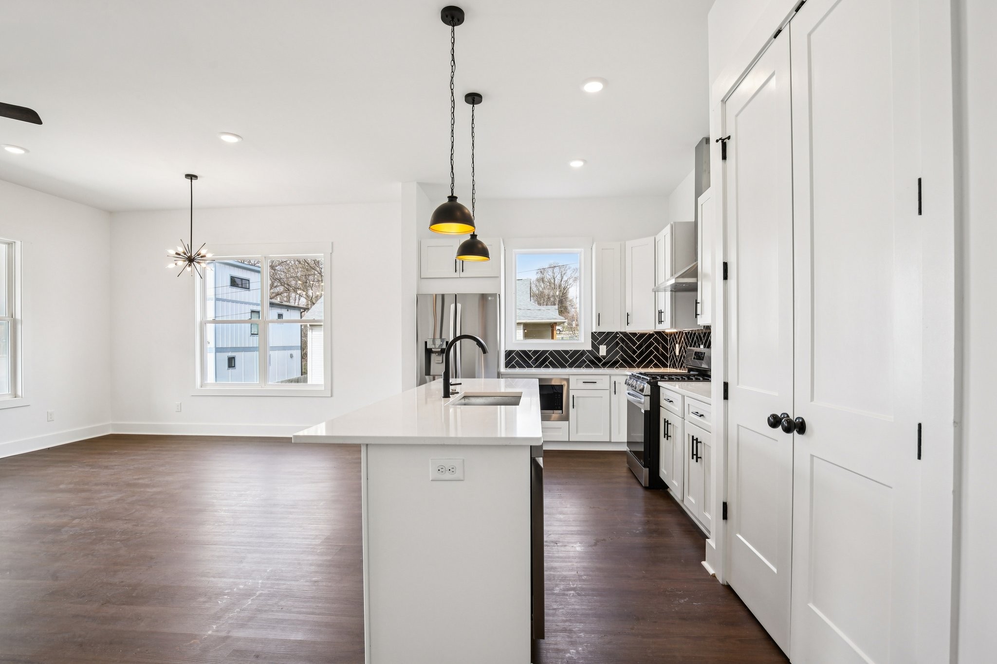 2213 18th Ave, N Nashville TN 37208