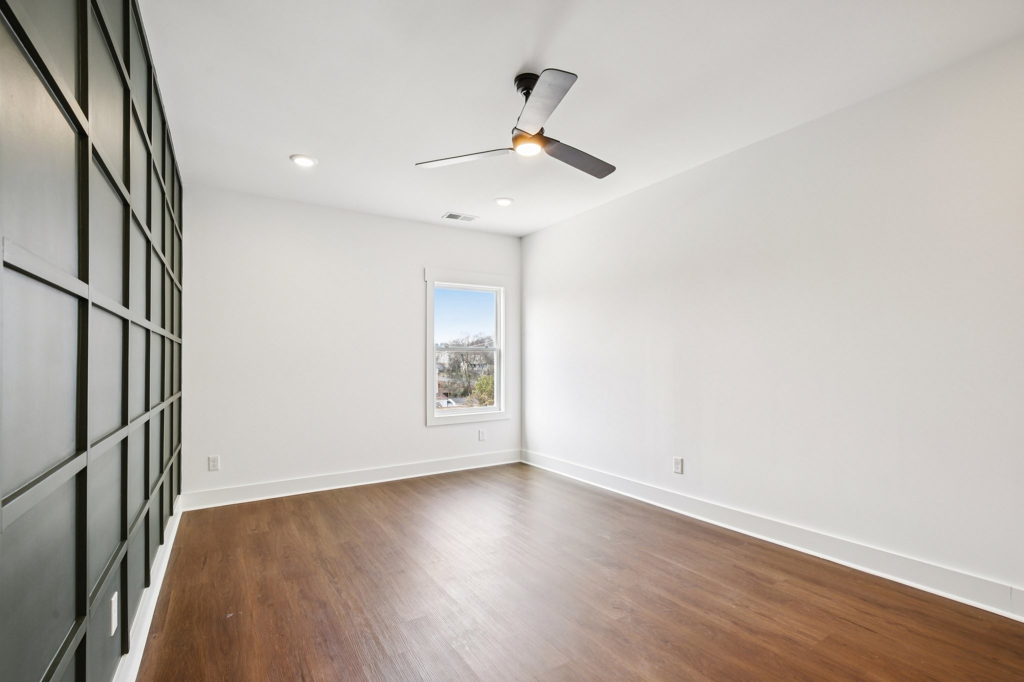 2213 18th Ave, N Nashville TN 37208