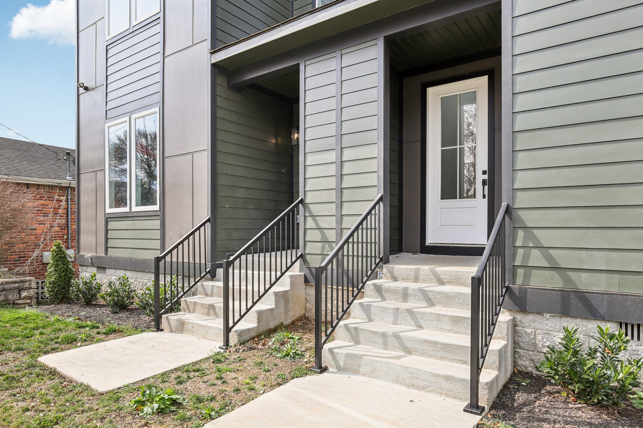 2213 18th Ave, N Nashville TN 37208