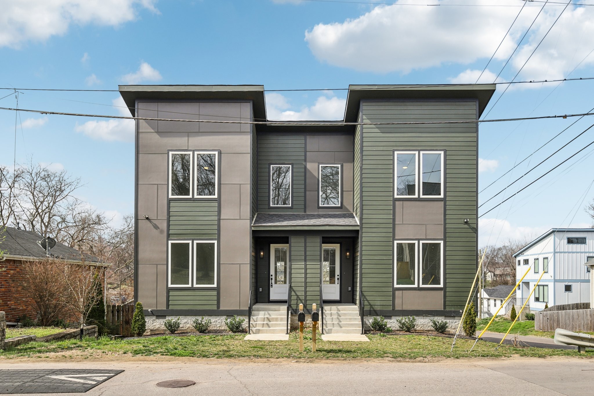 2213 18th Ave, N Nashville TN 37208