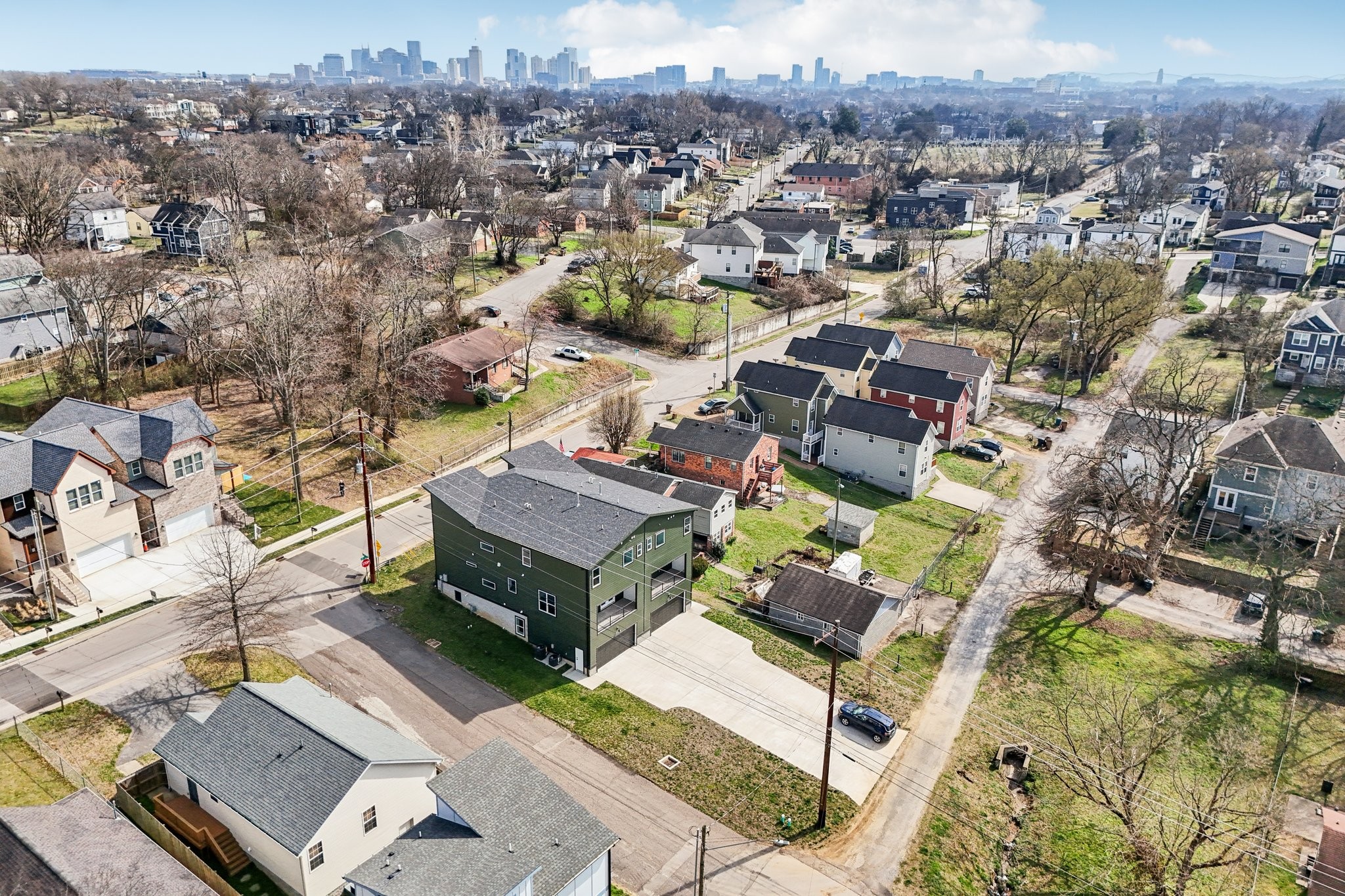 2213 18th Ave, N Nashville TN 37208