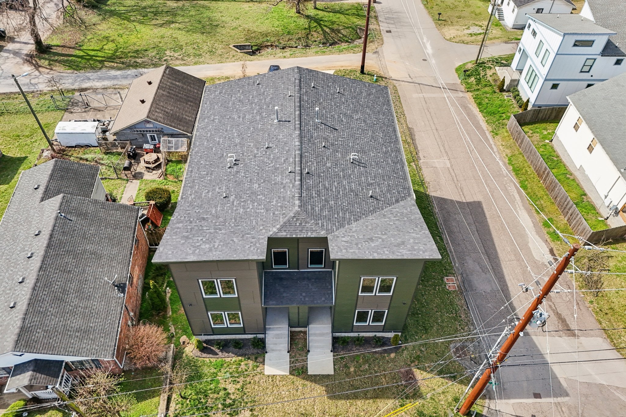 2213 18th Ave, N Nashville TN 37208