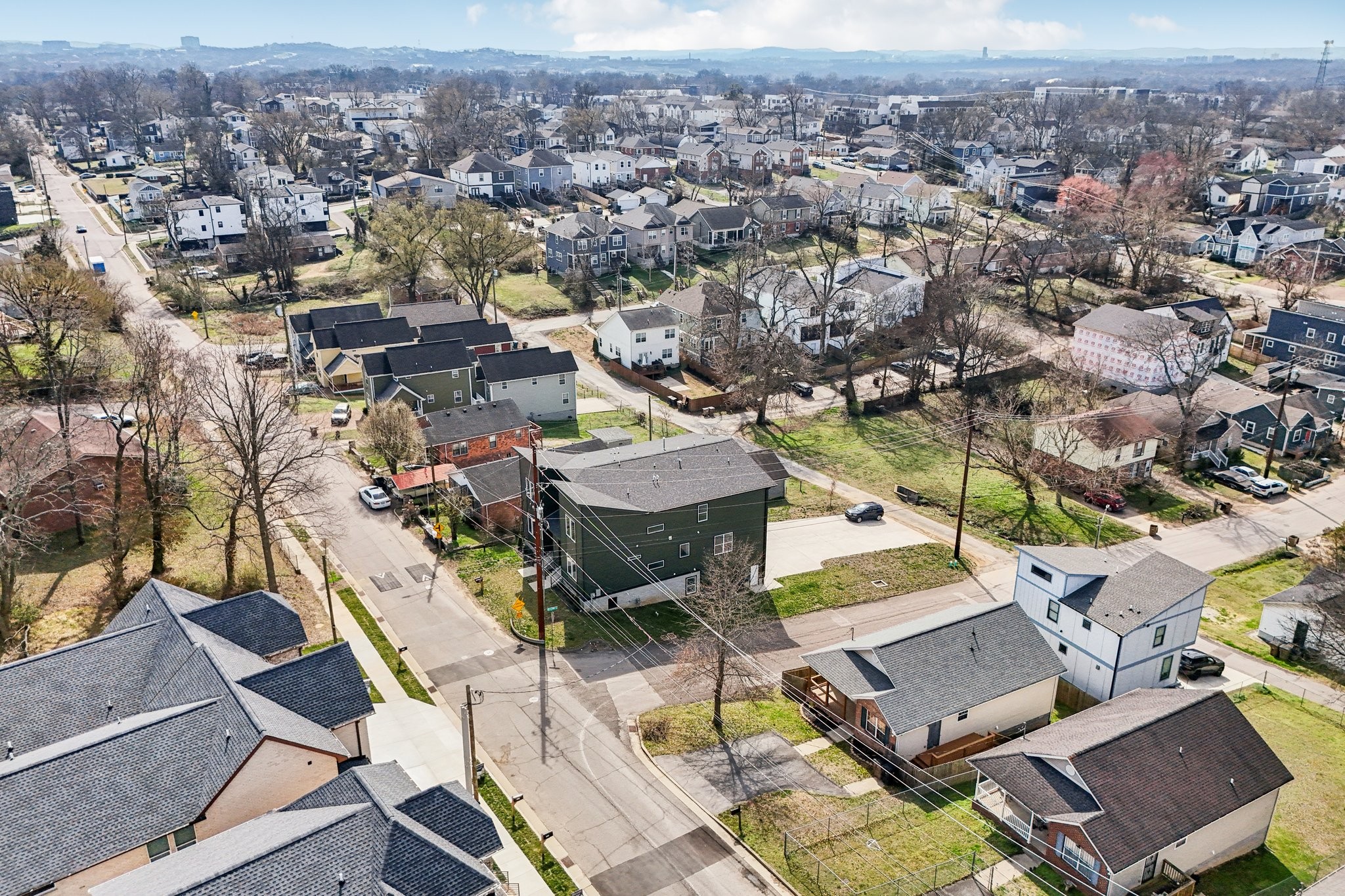 2213 18th Ave, N Nashville TN 37208