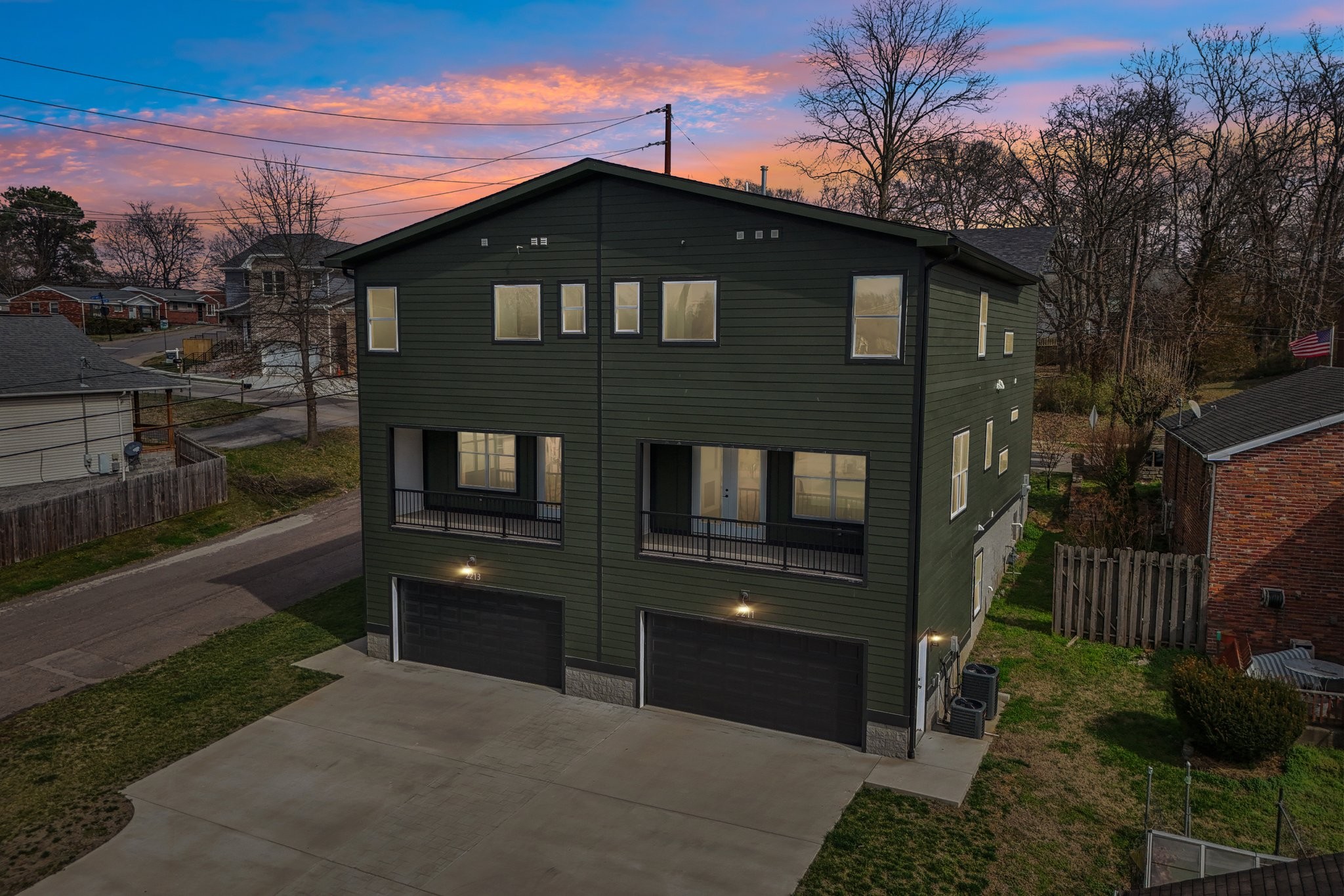 2213 18th Ave, N Nashville TN 37208