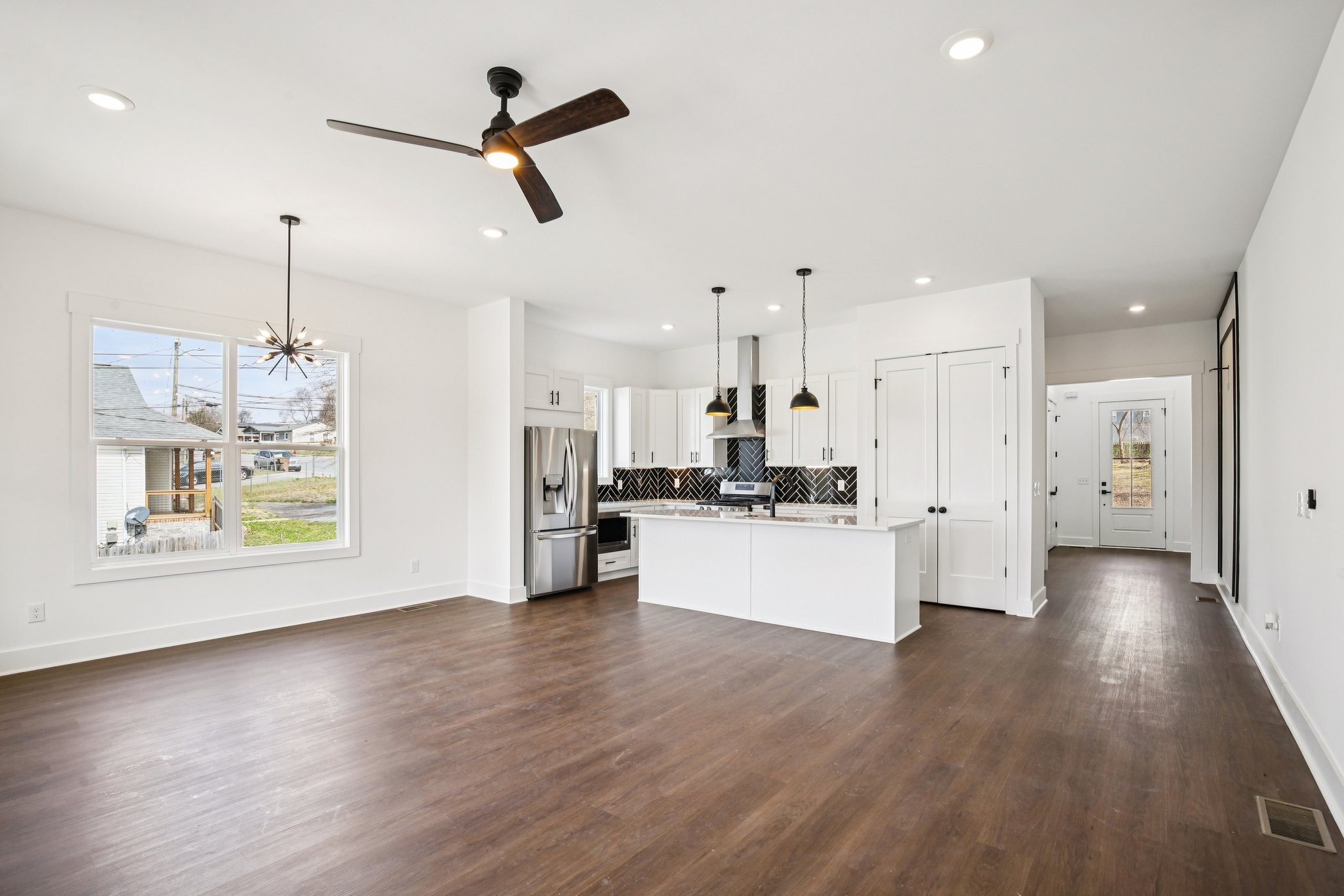 2213 18th Ave, N Nashville TN 37208