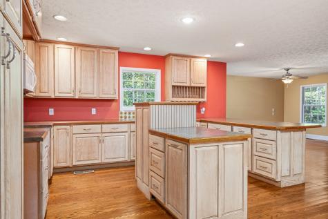 375 Golden Herren Road Sparta TN 38583