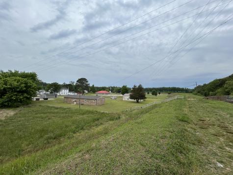 20 Ball Park Road Big Sandy TN 38221