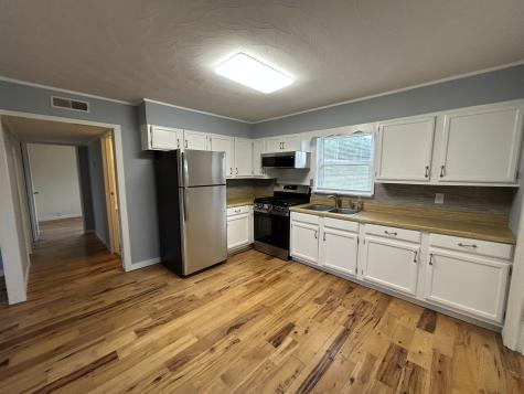 20 Ball Park Road Big Sandy TN 38221
