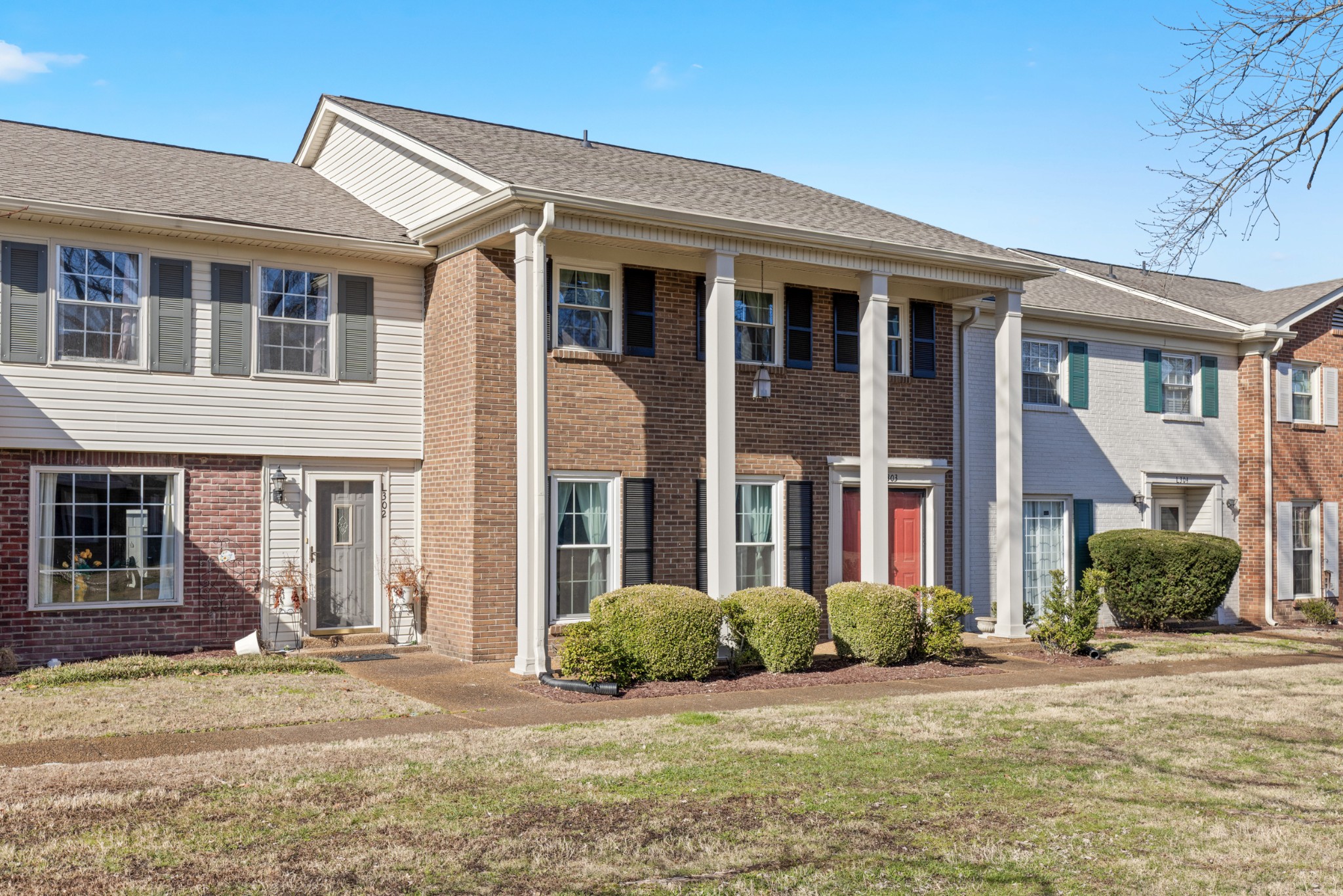 8300 Sawyer Brown Road Nashville TN 37221