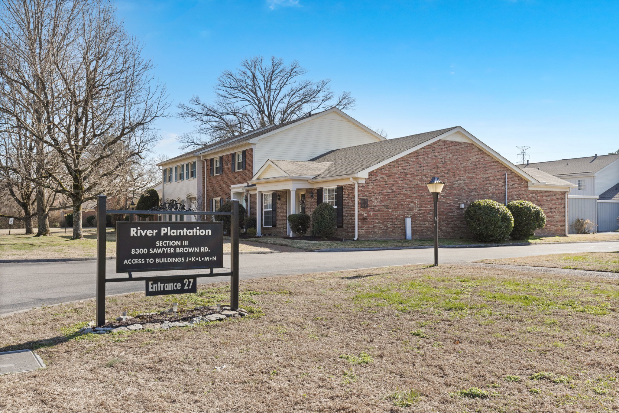 8300 Sawyer Brown Road Nashville TN 37221