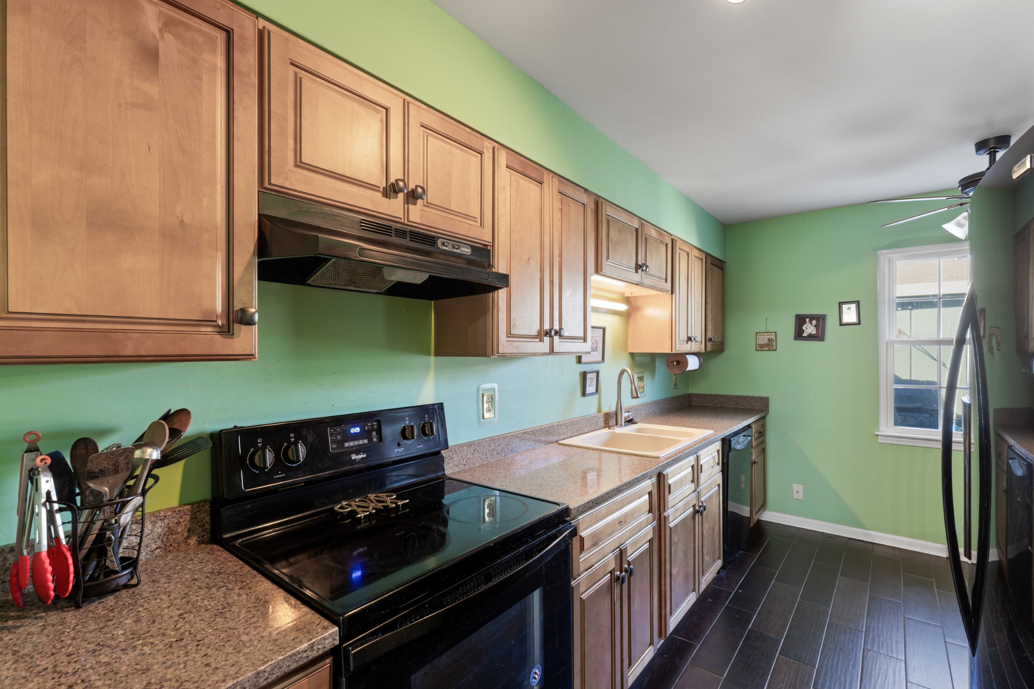 8300 Sawyer Brown Road Nashville TN 37221