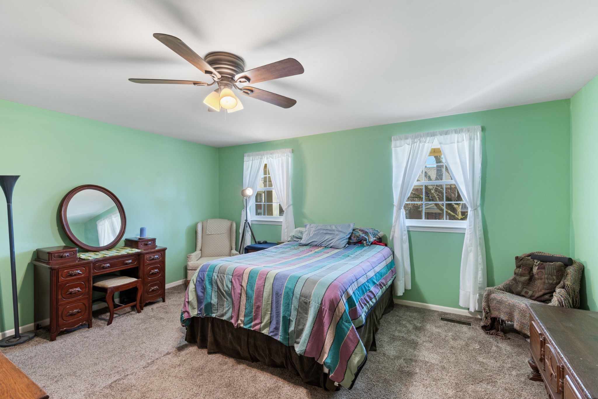 8300 Sawyer Brown Road Nashville TN 37221