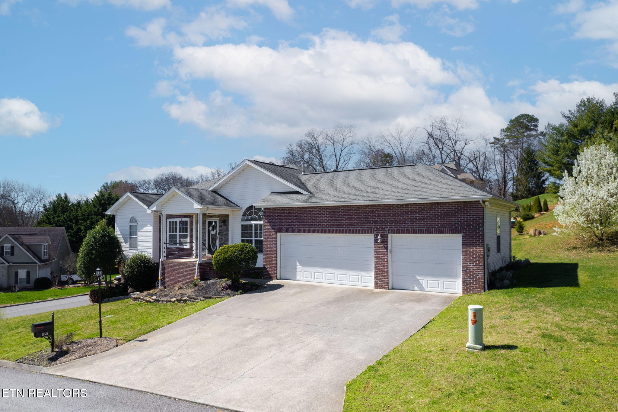 10501 Almanac Lane Knoxville TN 37932
