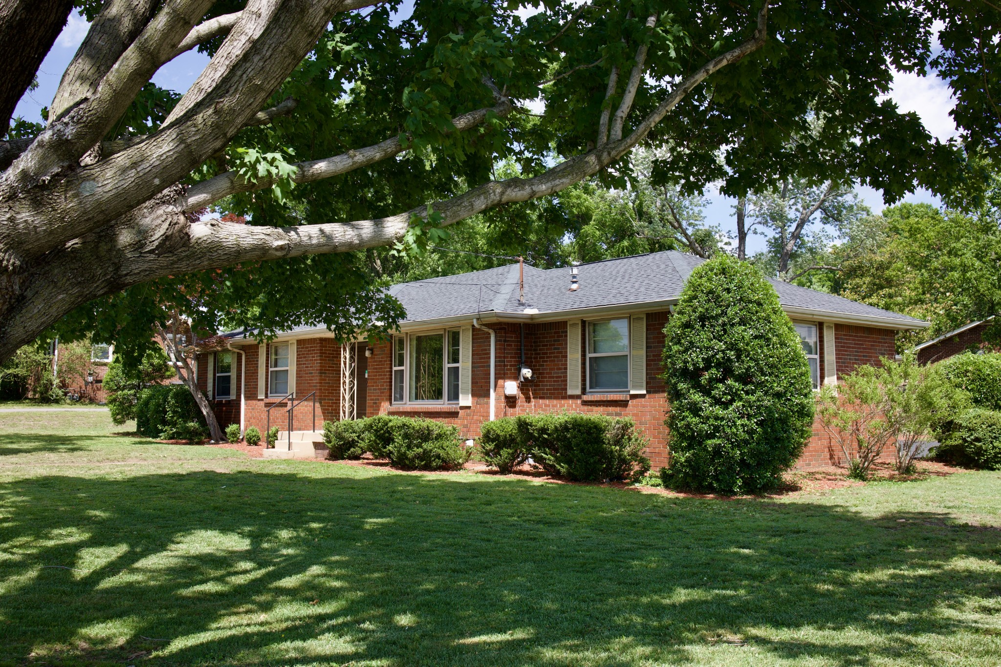 3157 Mcgavock Pike Nashville TN 37214