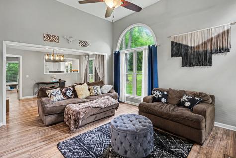 2202 Woodmont Drive Springfield TN 37172