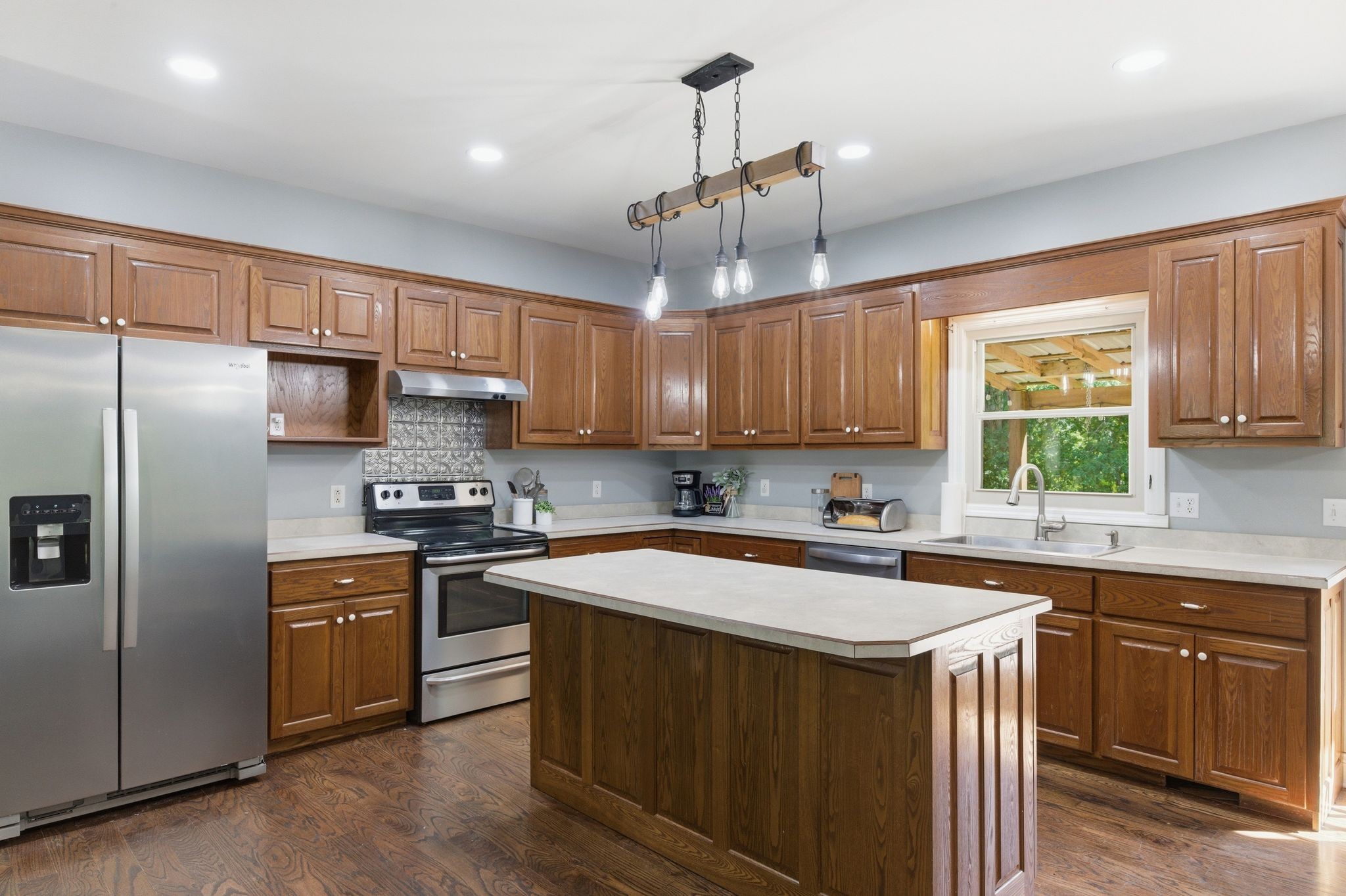 2845 Hillcrest Drive Centerville TN 37033