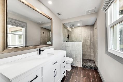 6207 Harding Pike Nashville TN 37205