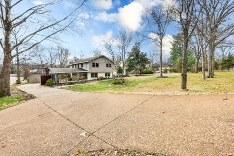 6207 Harding Pike Nashville TN 37205