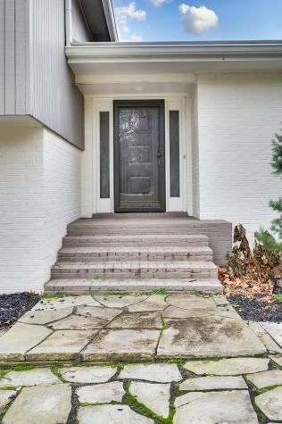 6207 Harding Pike Nashville TN 37205