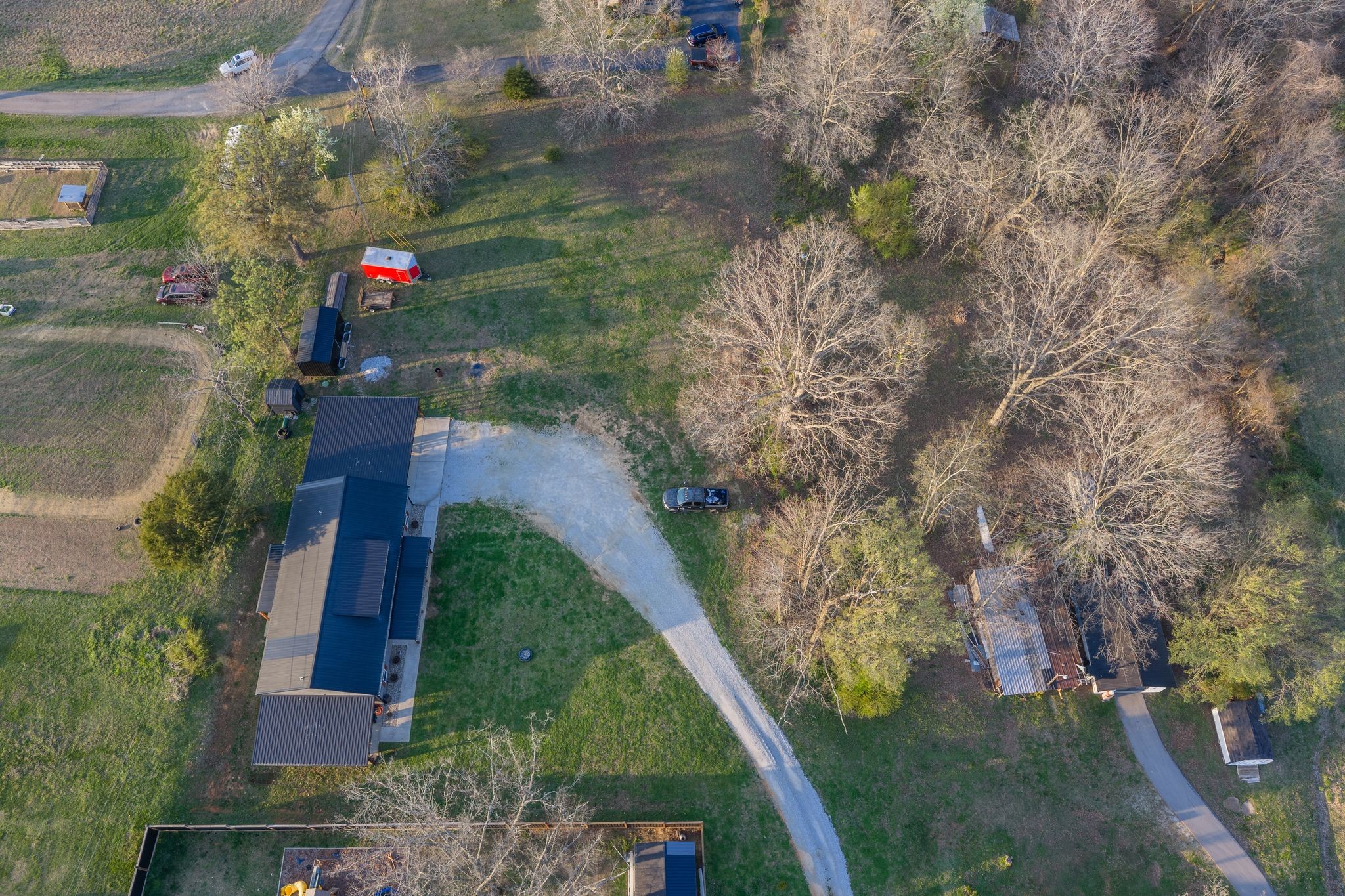 1413 Johnson Street Burns TN 37029