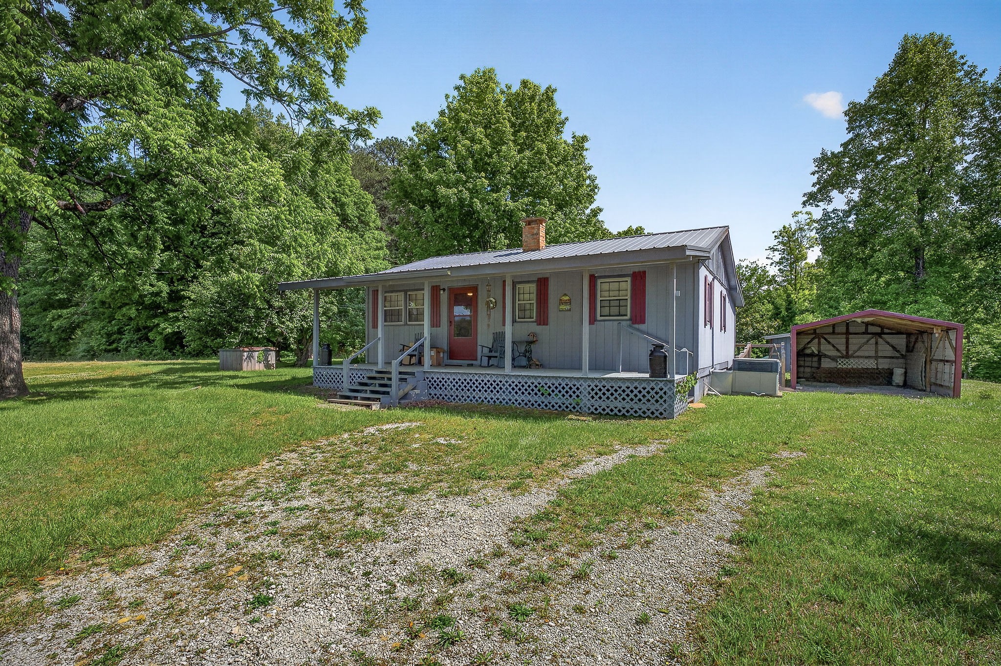 1720 Besstown Road Beersheba Springs TN 37305