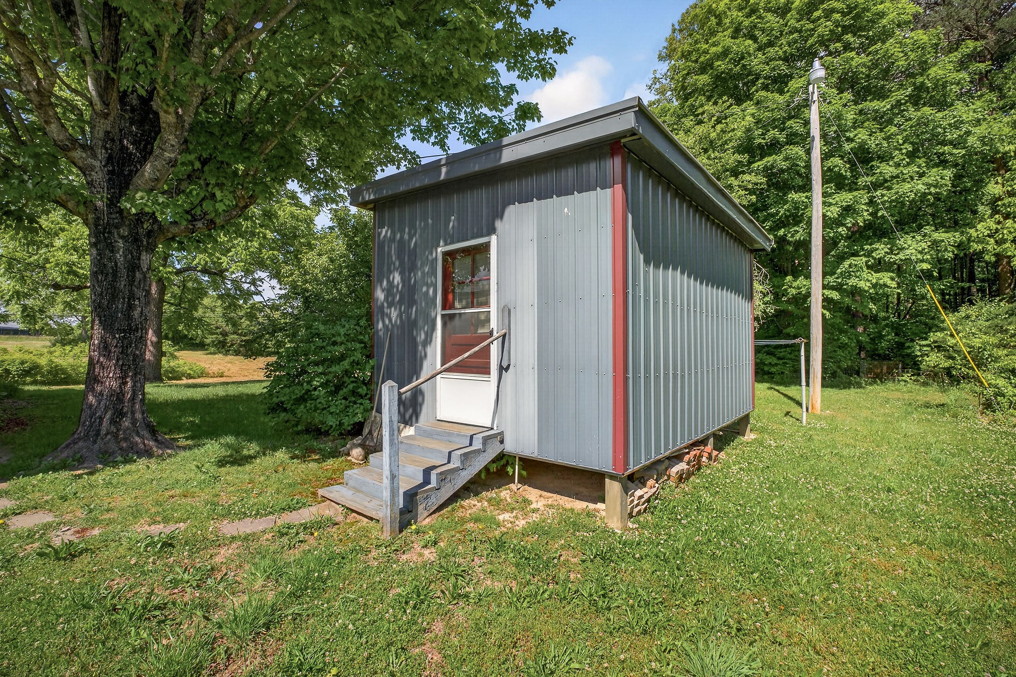 1720 Besstown Road Beersheba Springs TN 37305