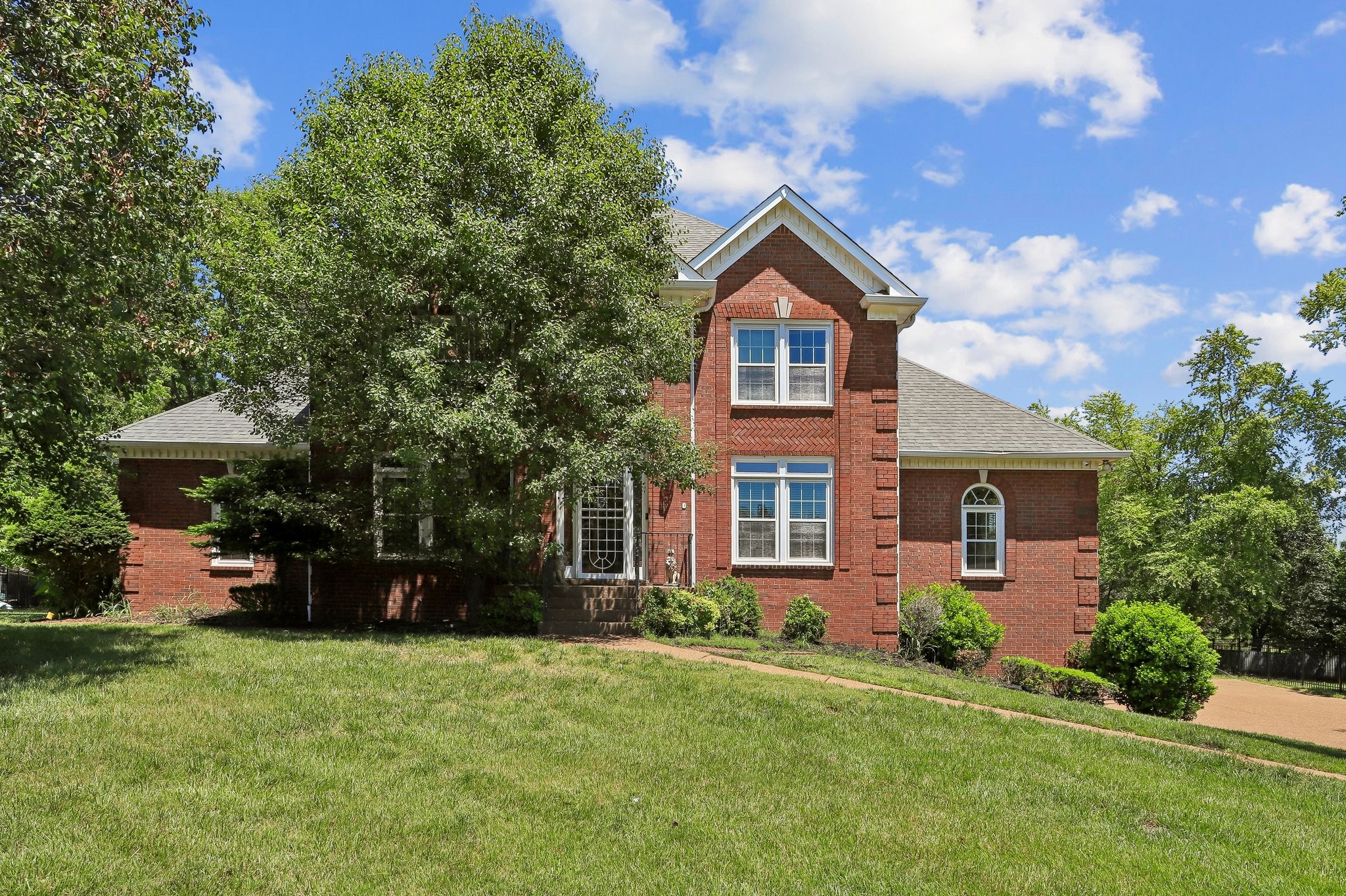 Hendersonville TN, 129 Pembroke Drive