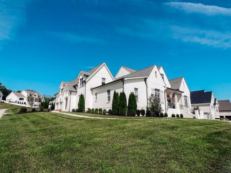 1911 Parade Drive Brentwood TN 37027