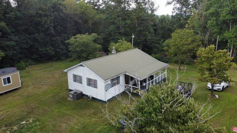 2888 Nashville Highway Lancing TN 37770