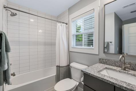 835B Dewees Avenue Nashville TN 37204
