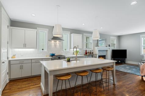 835B Dewees Avenue Nashville TN 37204
