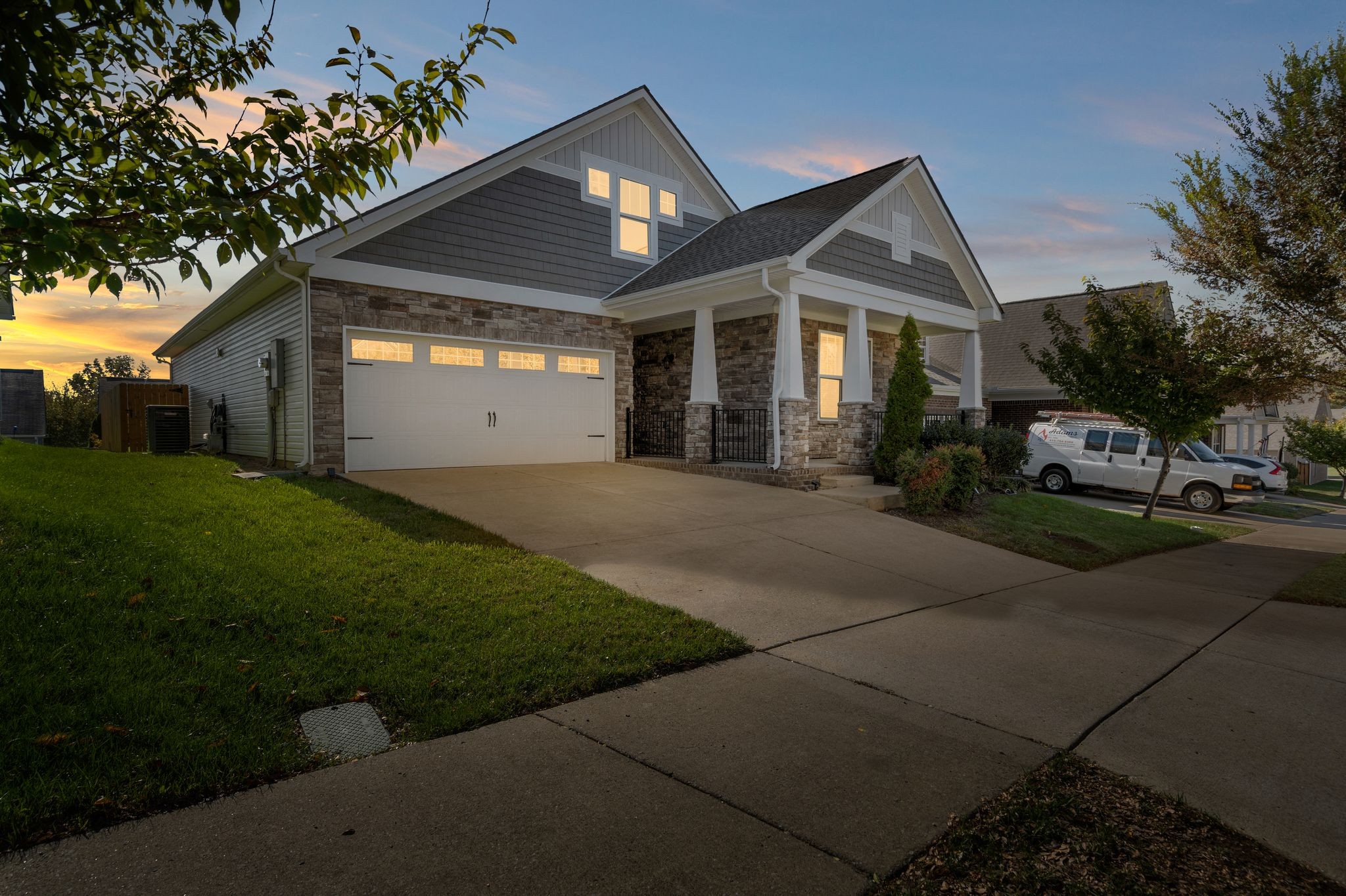 1988 Stonewater Drive Hermitage TN 37076