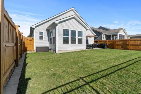 1988 Stonewater Drive Hermitage TN 37076
