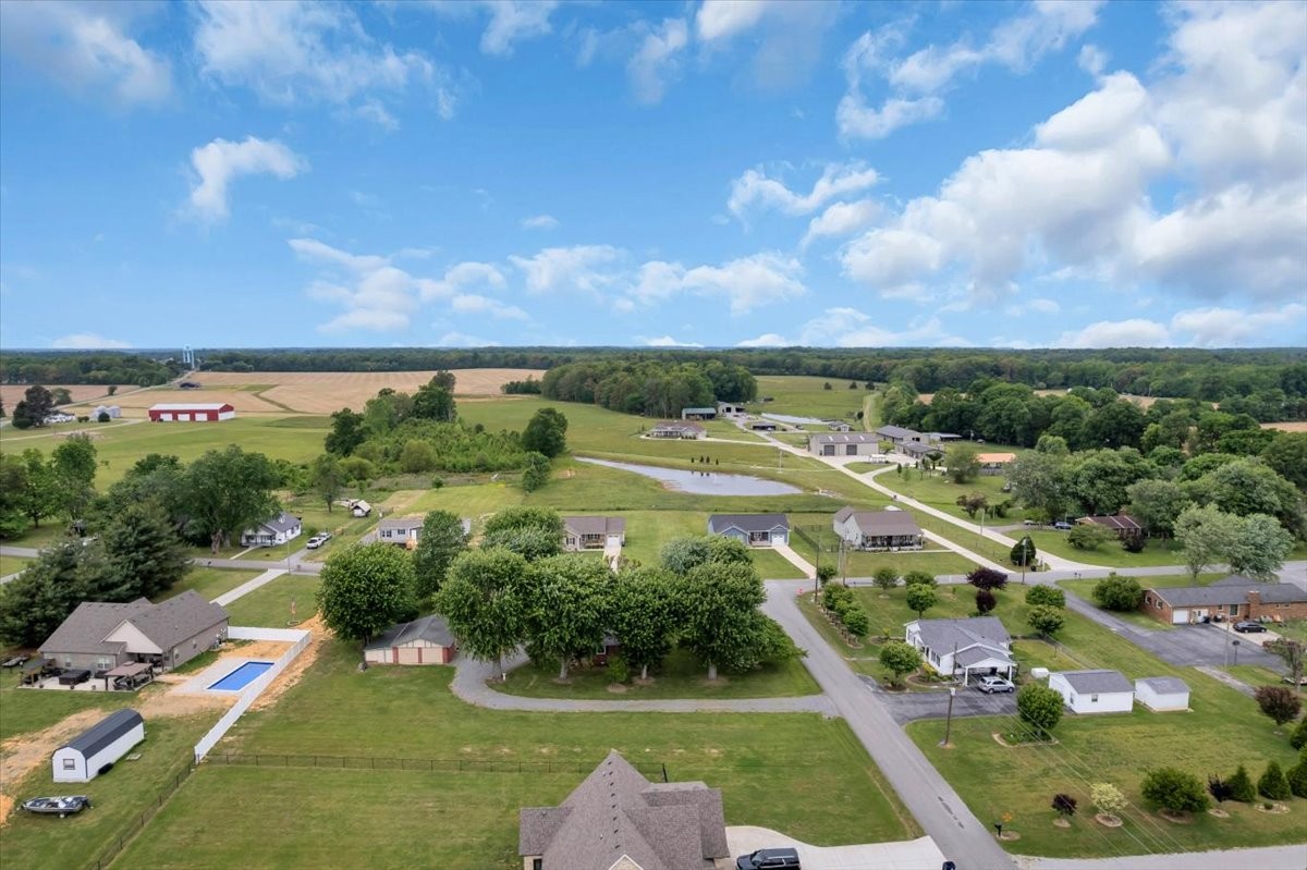 921 Dry Creek Road Smithville TN 37166