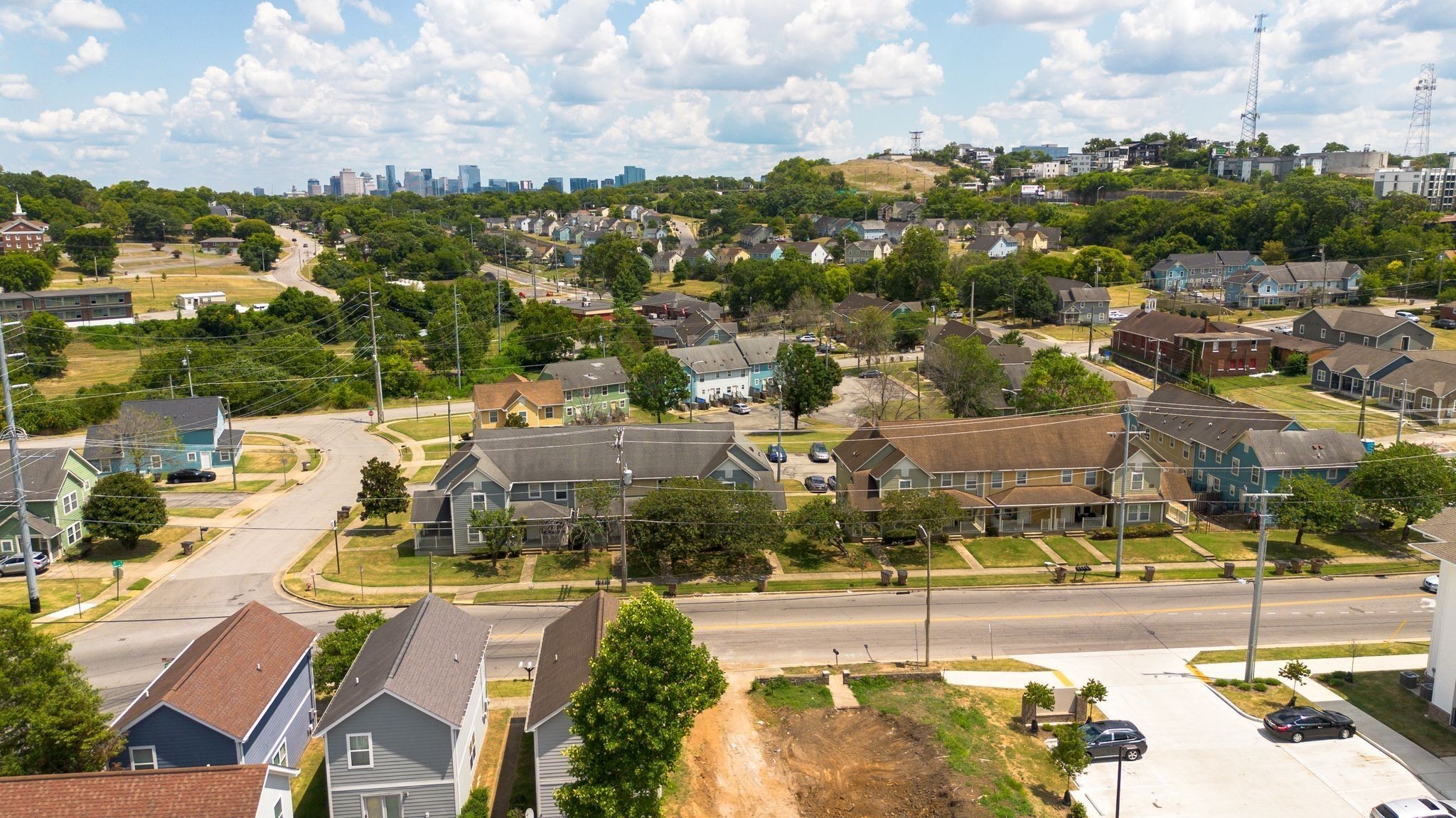709 40th Ave, N Nashville TN 37209
