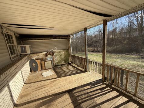 10861 Old Highway 52 Westmoreland TN 37186