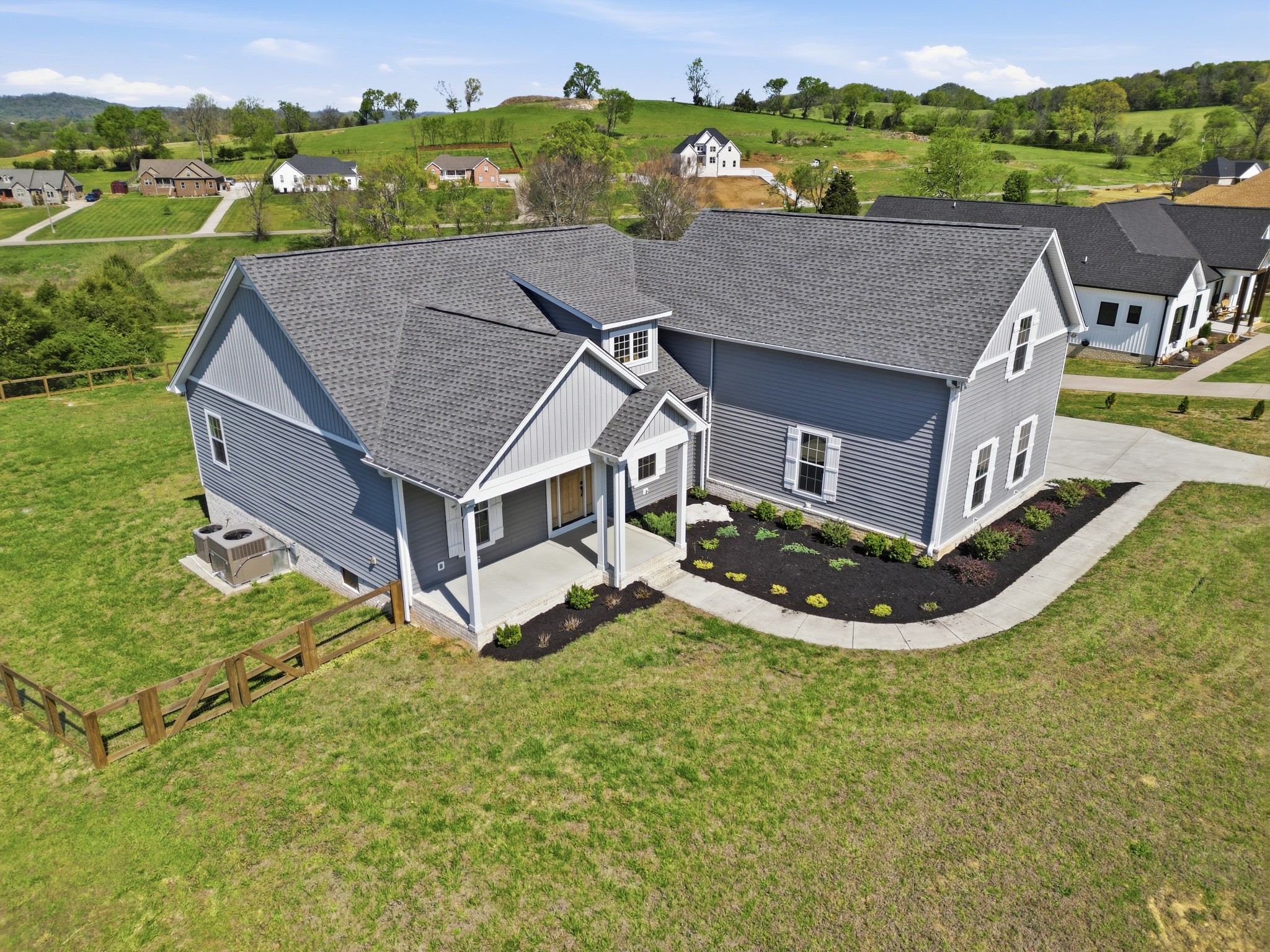 630 Bridle Path Lane Hartsville TN 37074