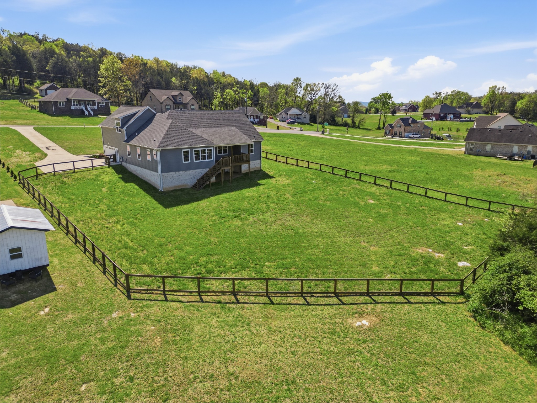 630 Bridle Path Lane Hartsville TN 37074