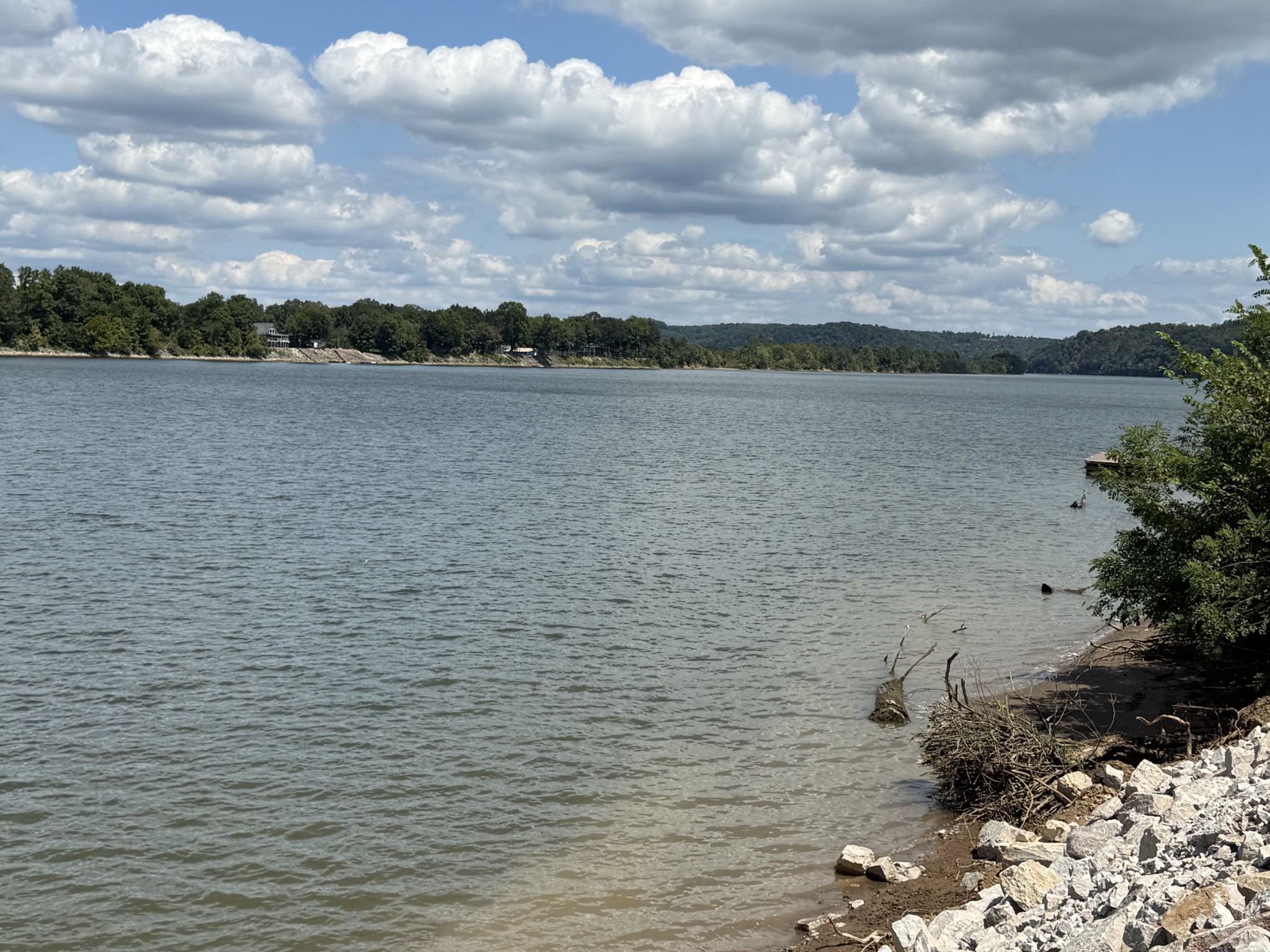 705 River Front Drive Clifton TN 38425