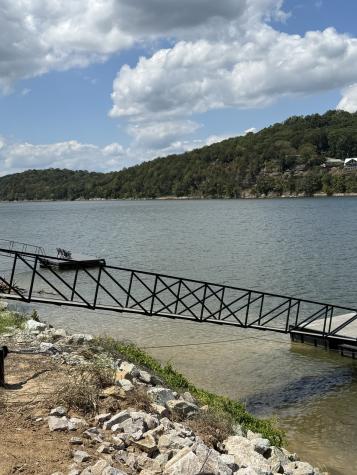 705 River Front Drive Clifton TN 38425