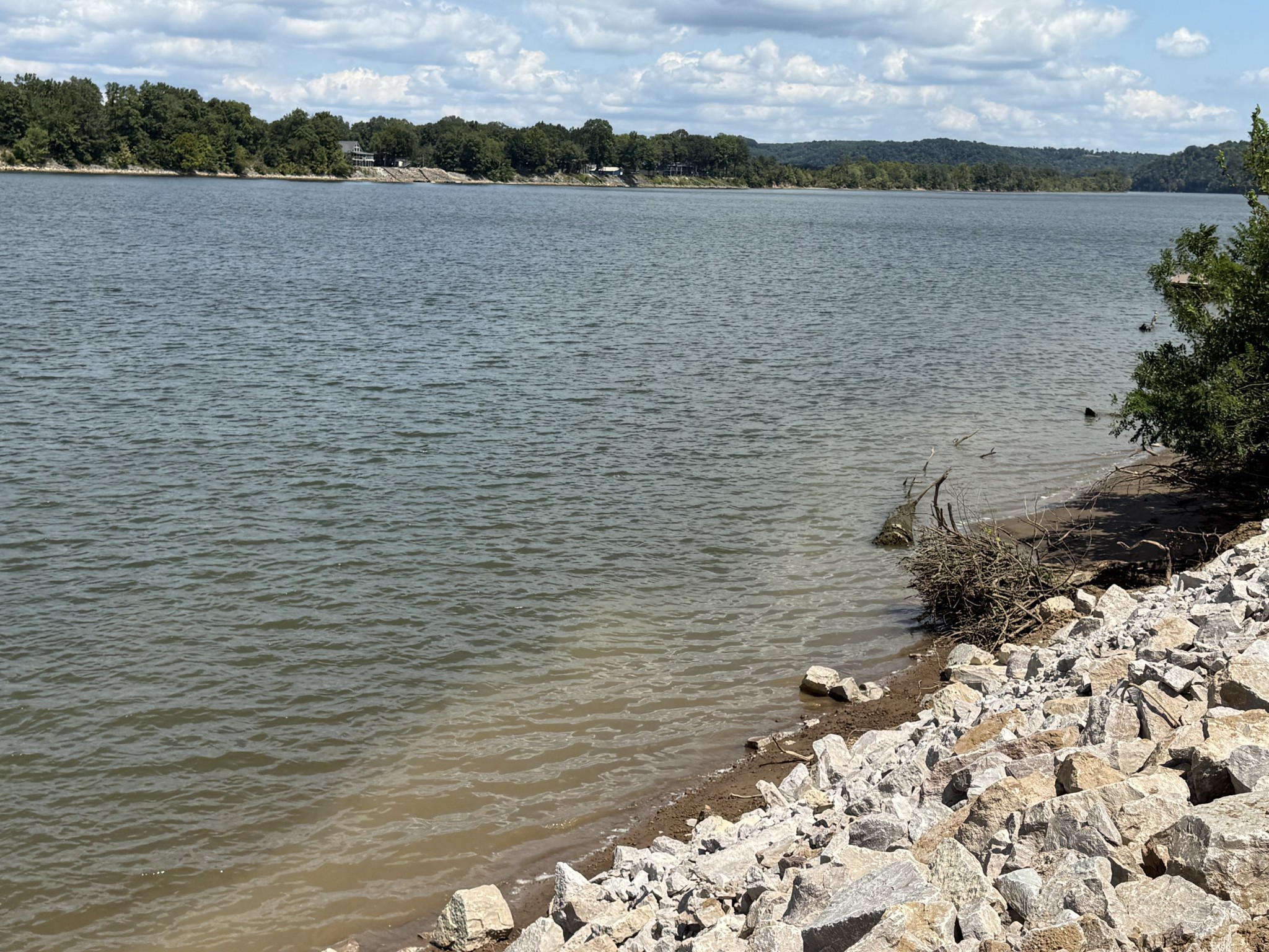 705 River Front Drive Clifton TN 38425
