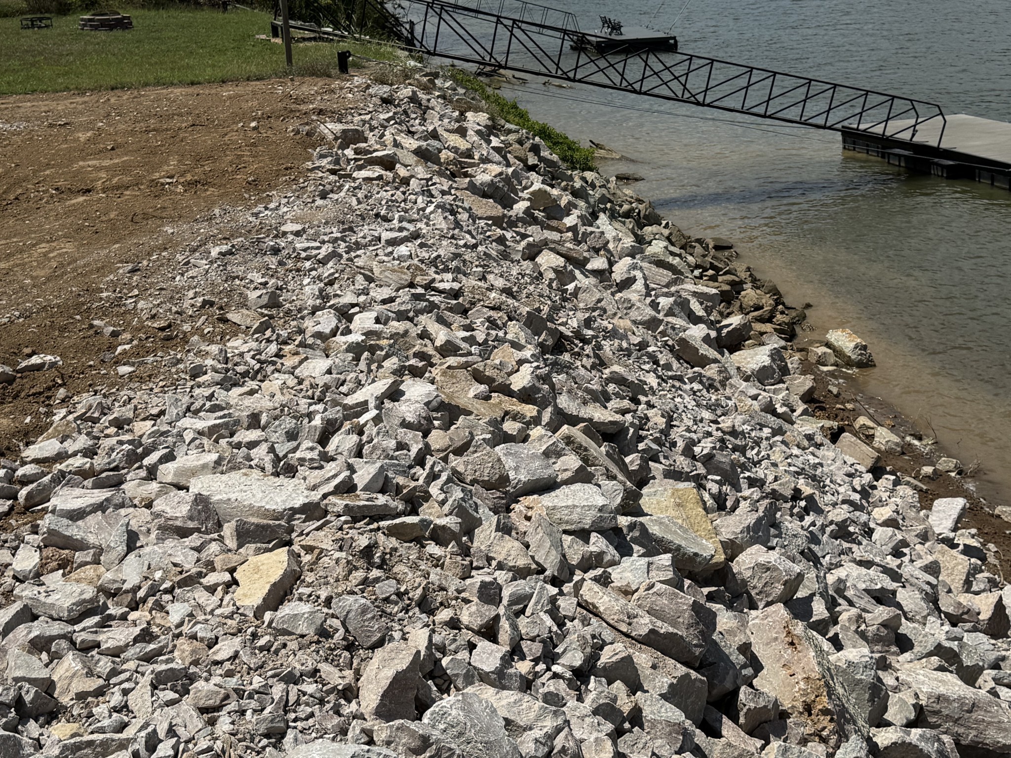 705 River Front Drive Clifton TN 38425