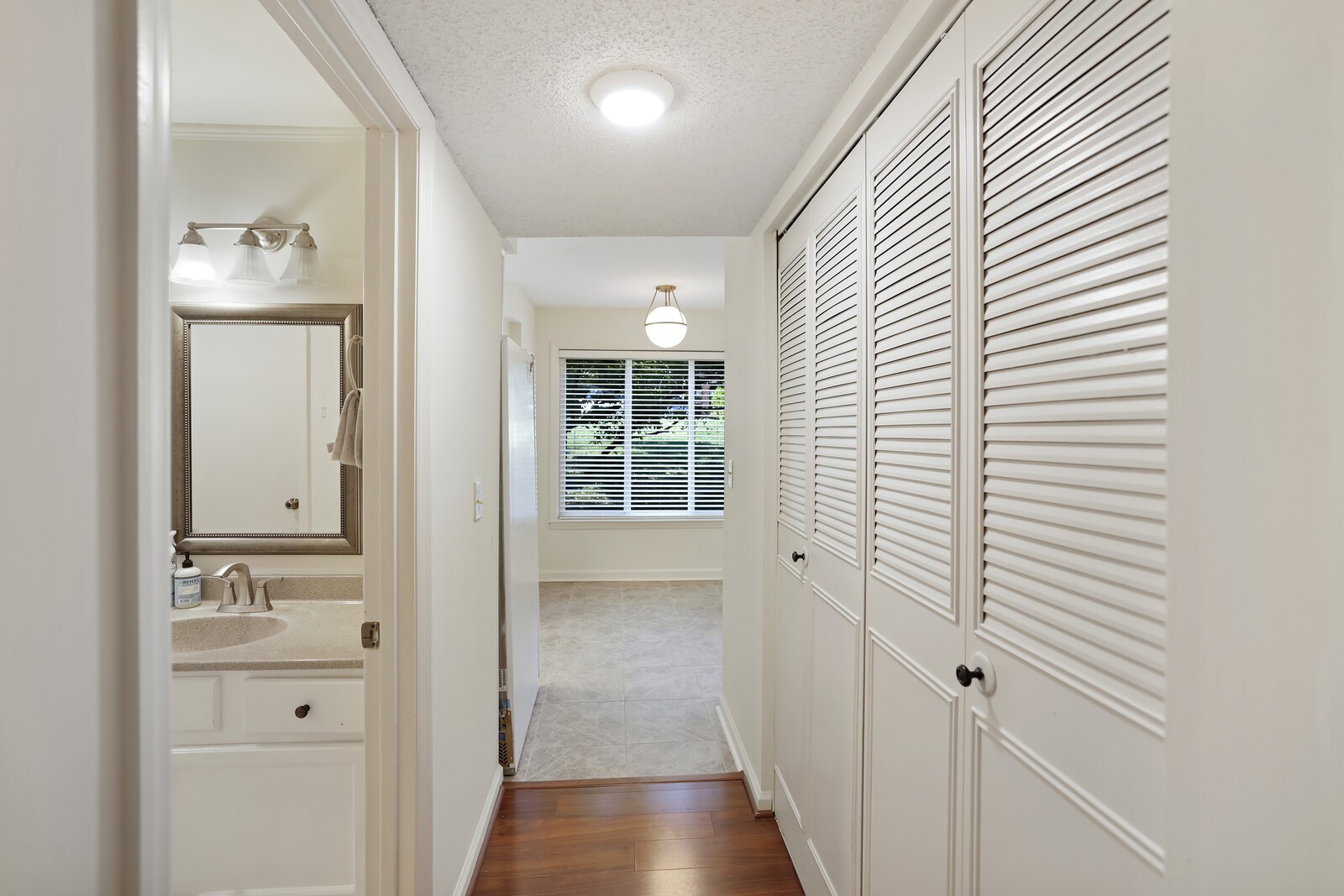 4487 Post Place Nashville TN 37205